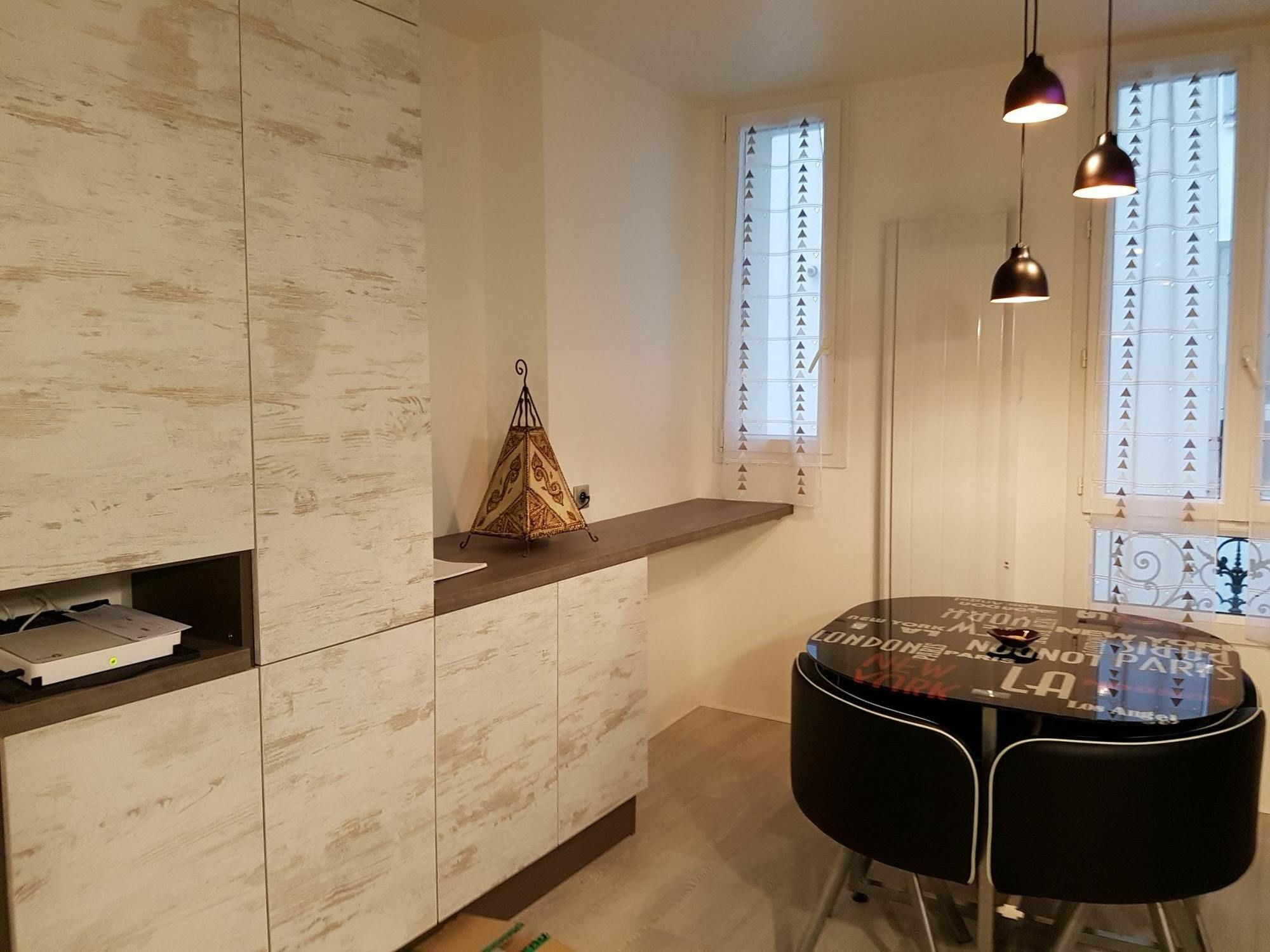 With One Bedroom In Paris, With Wifi