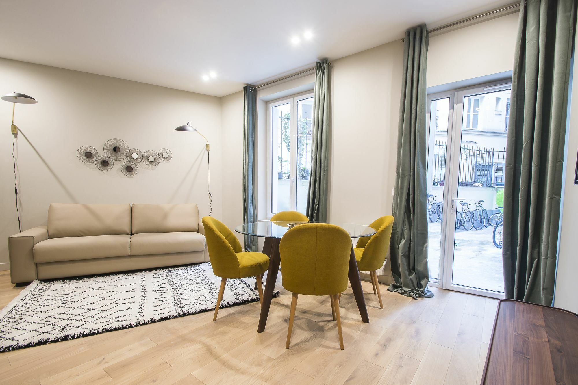 Luxury In - Republique * Parigi