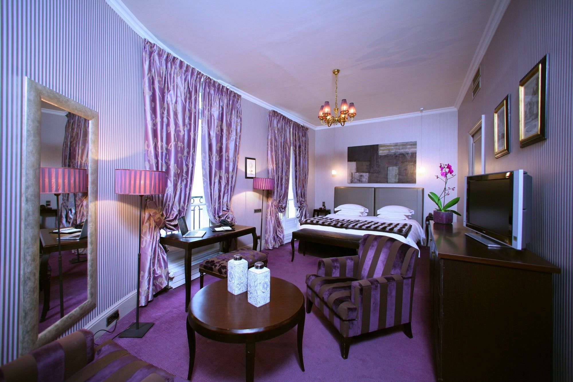 Elysia By Inwood Hotel 5*