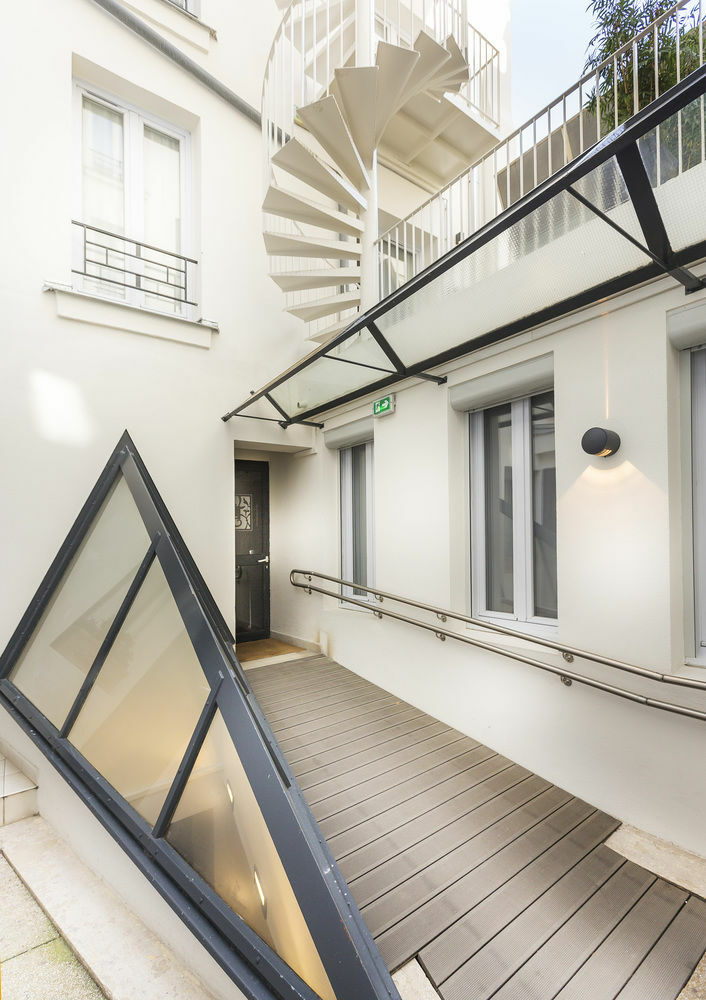 Libertel Canal Saint Martin Hotel