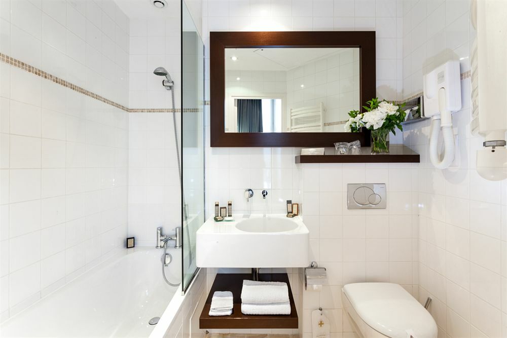 Le Clos Medicis 3*