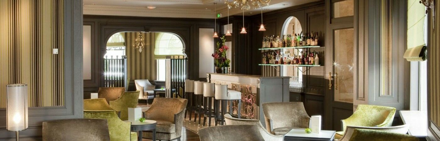 Chateau Frontenac Hotel Paris