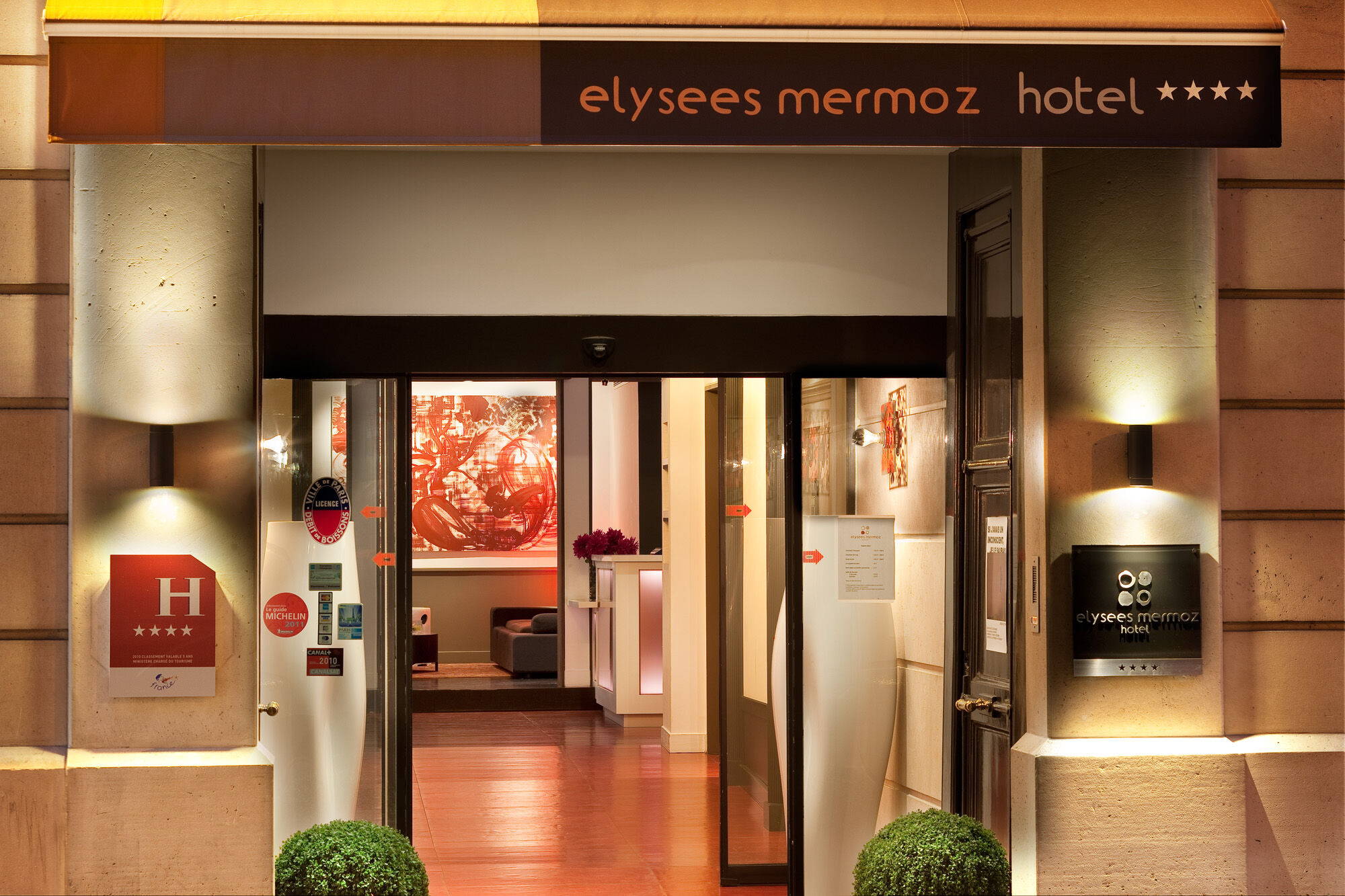 Hotel Nuage 4*