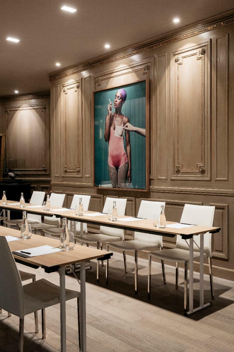 Banke Opera, Autograph Collection Hotel 5*