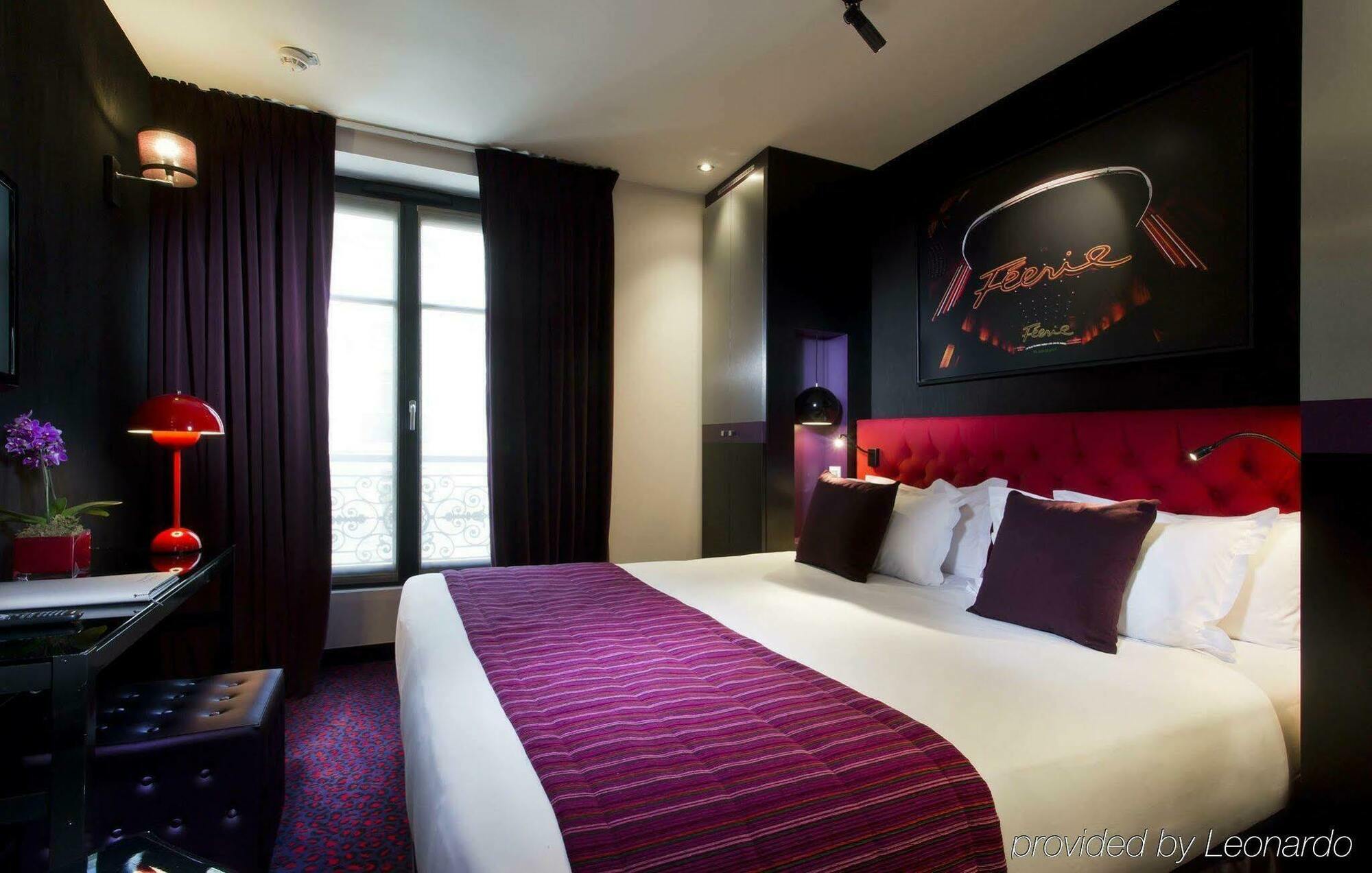 Hotel Atmospheres