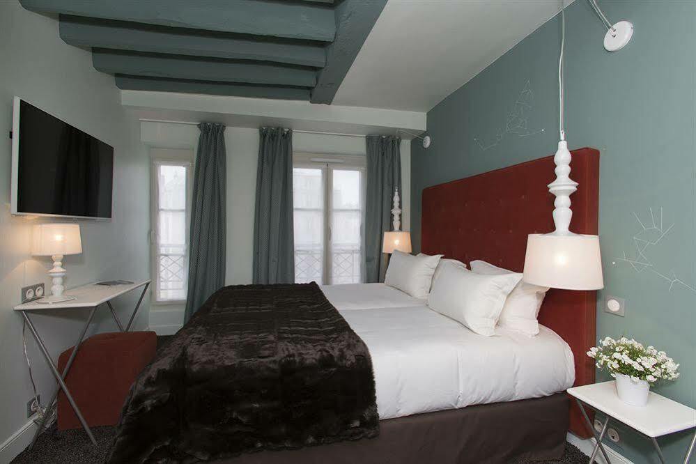 Marais Hotel 3*