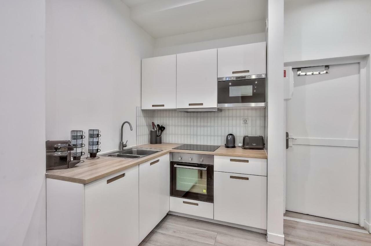 Apartment 35 - Urban Montmartre