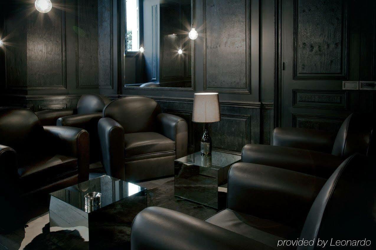 Hotel La Maison Champs Elysées