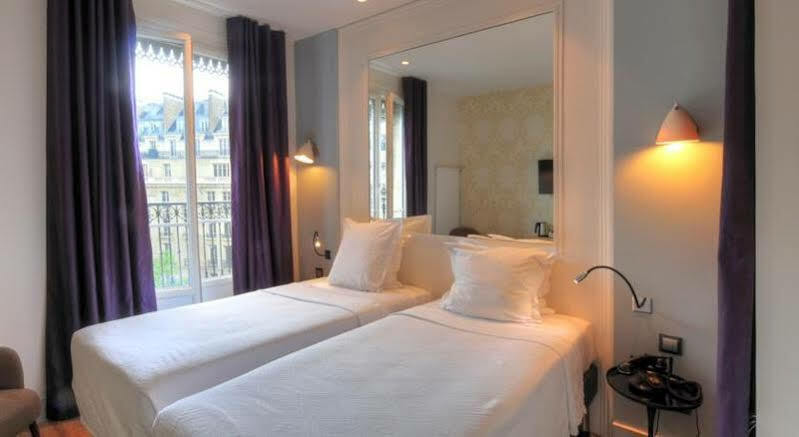 Stella Etoile Paris