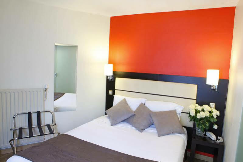 Sure By Western Gare Du Nord Hotel