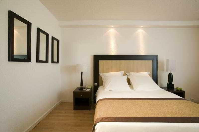 Hilton Orly Airport 4* Parigi