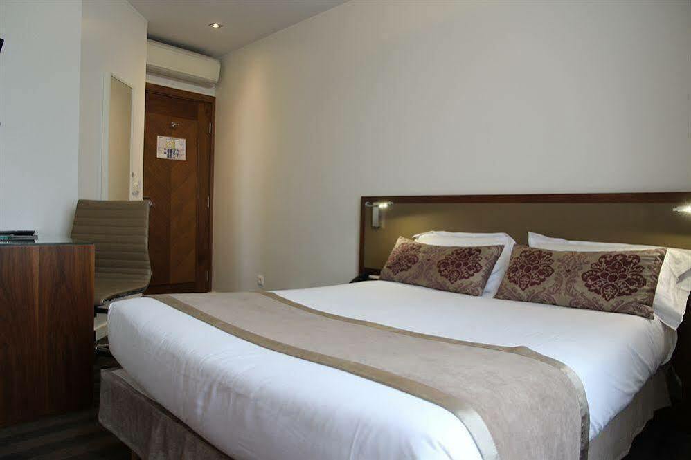 Hotel Art Congres 3*