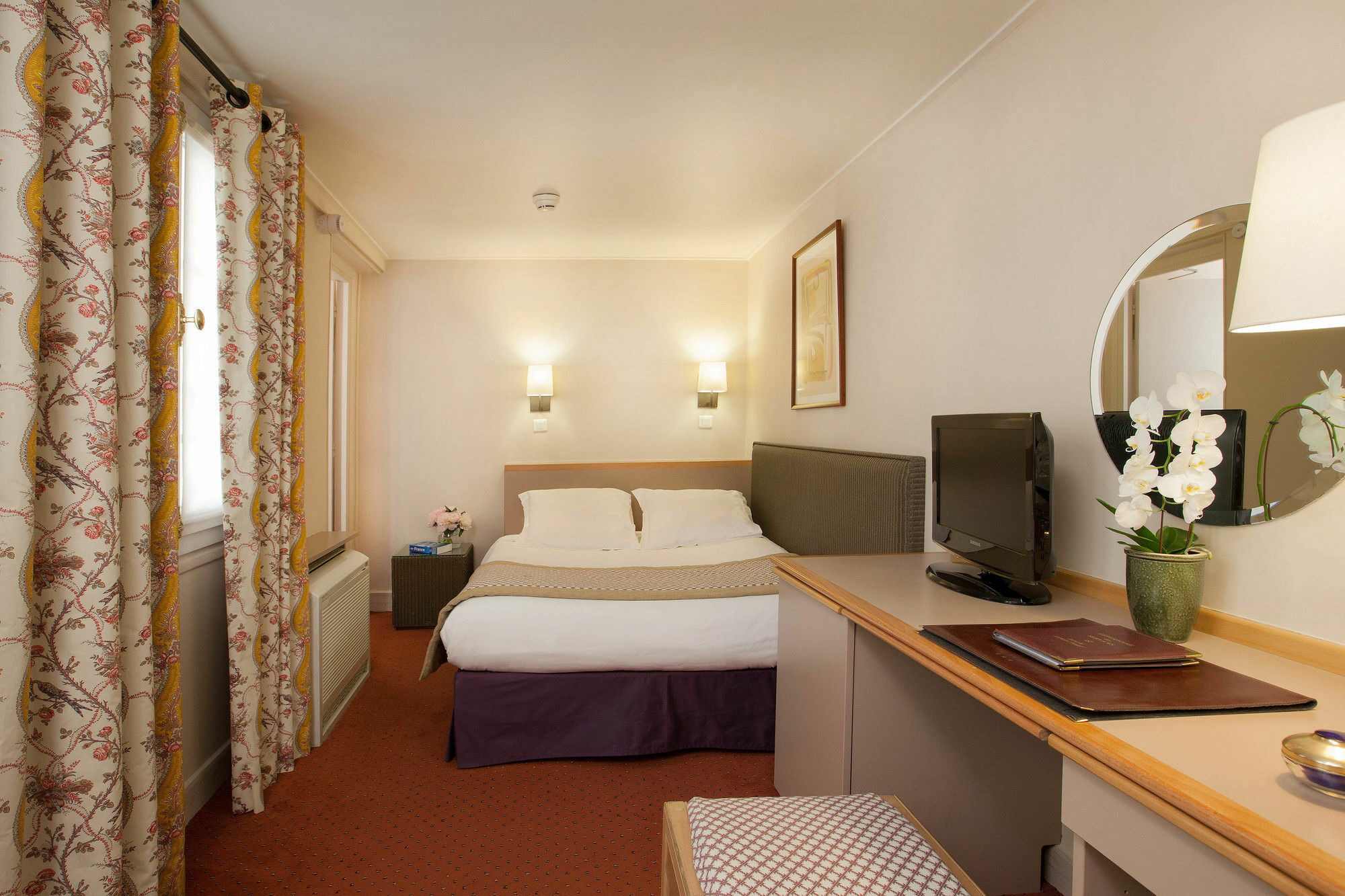 Hotel L De Lutece - Notre-dame 4*