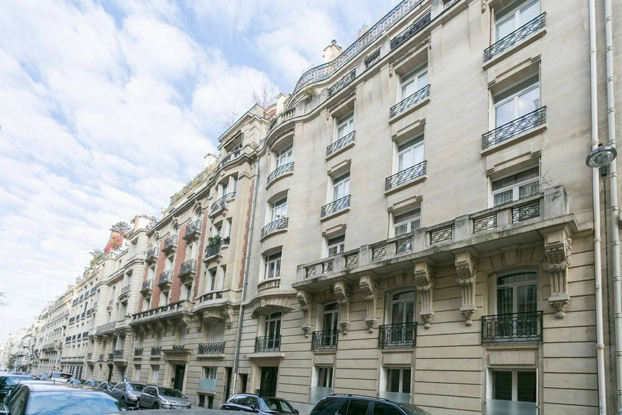 Sochic Haussmann *