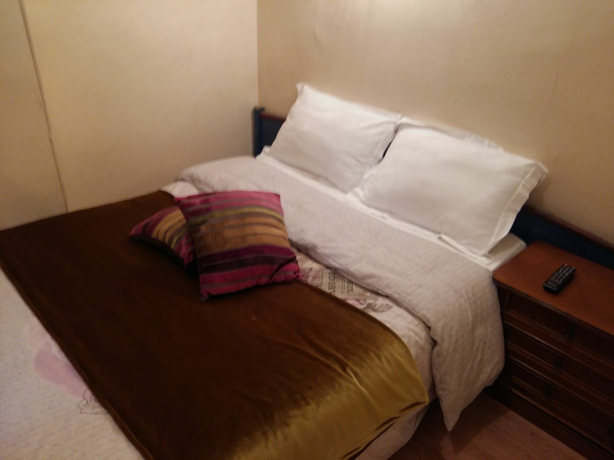 Hotel Du Metro Parigi