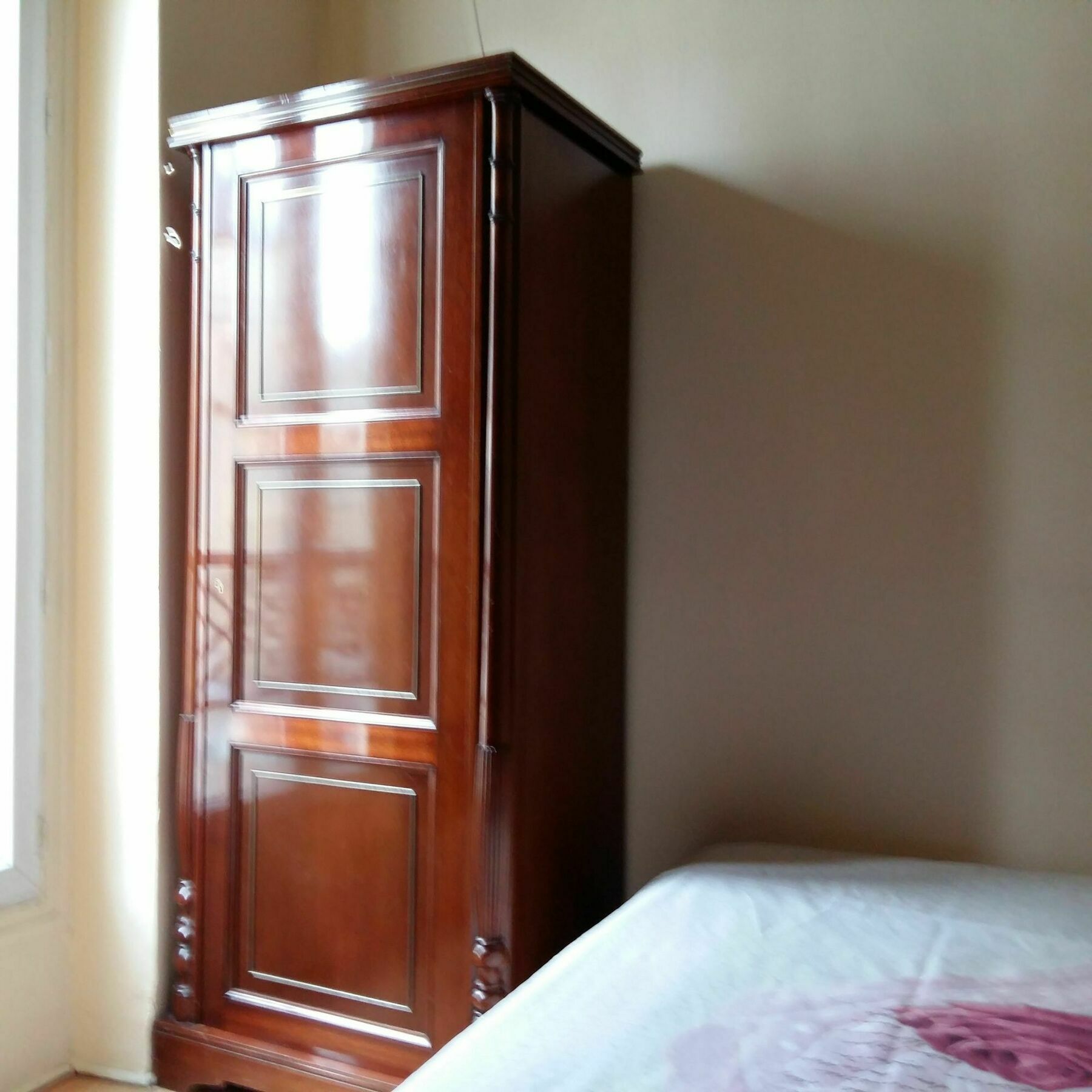 Du Metro Hotel 3*
