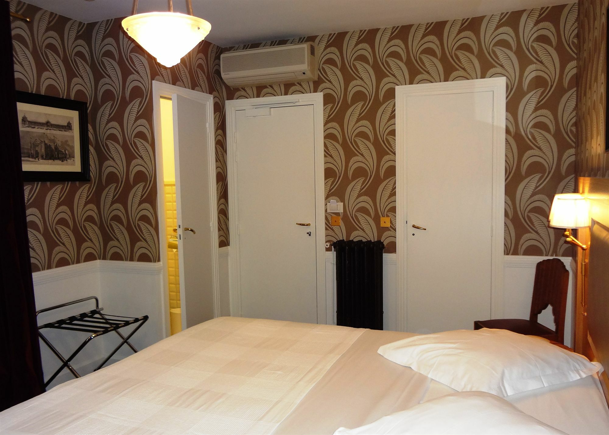 Le Cercle Tour Eiffel Hotel Paris