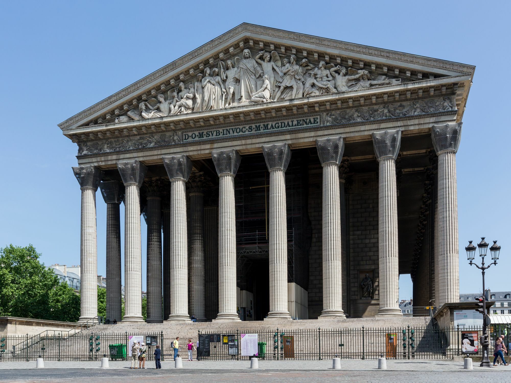 Luxury 2 Bedroom Louvre And Champs Elysees *