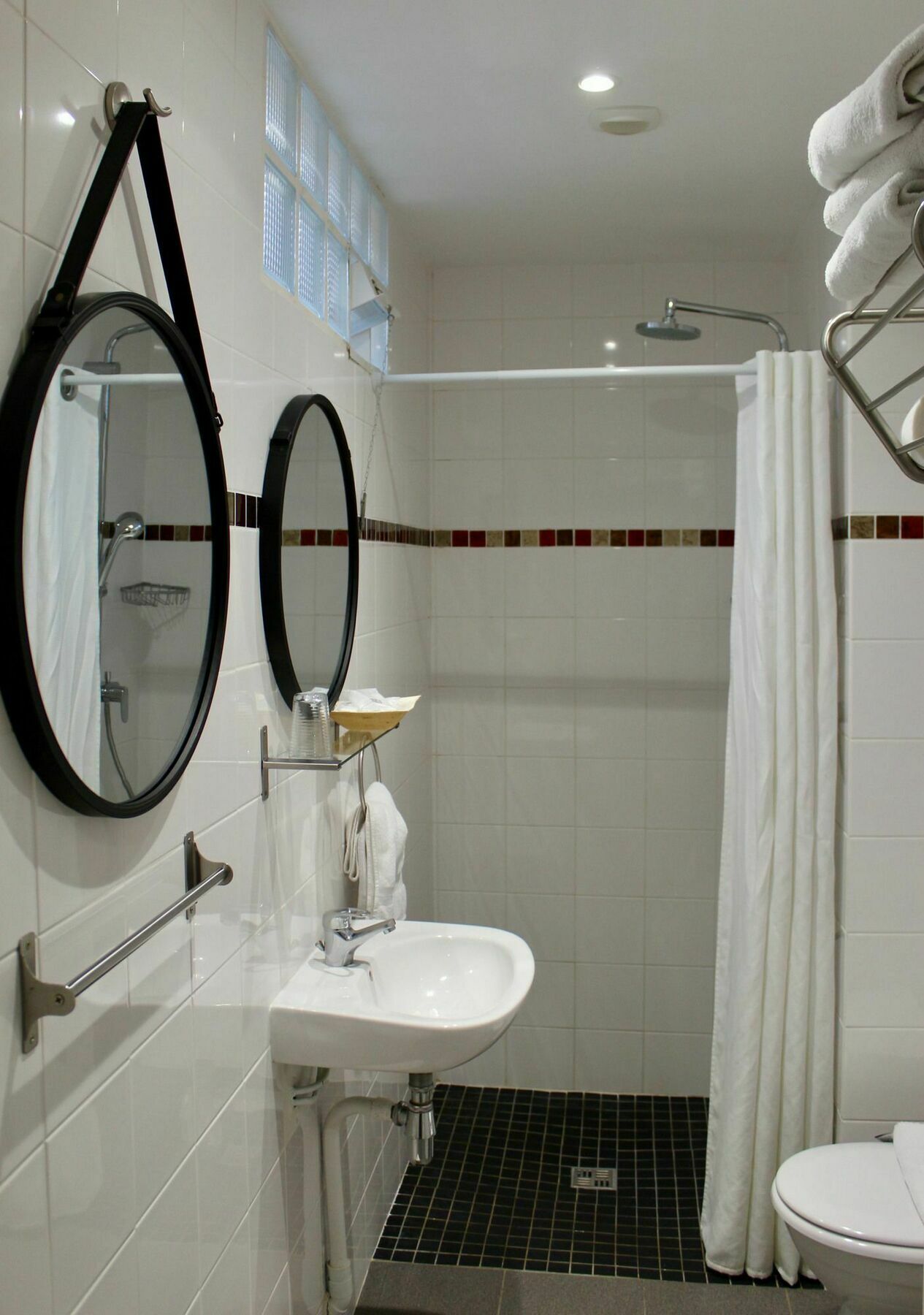 Hotel Des Pyrenees 3*