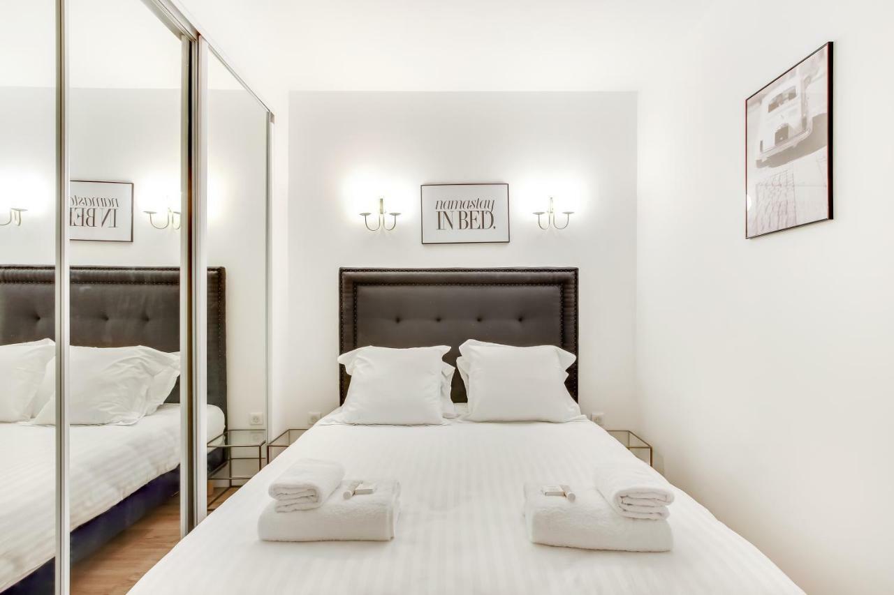 Pick A Flat's In Saint Germain - Rue Vaneau * Paris