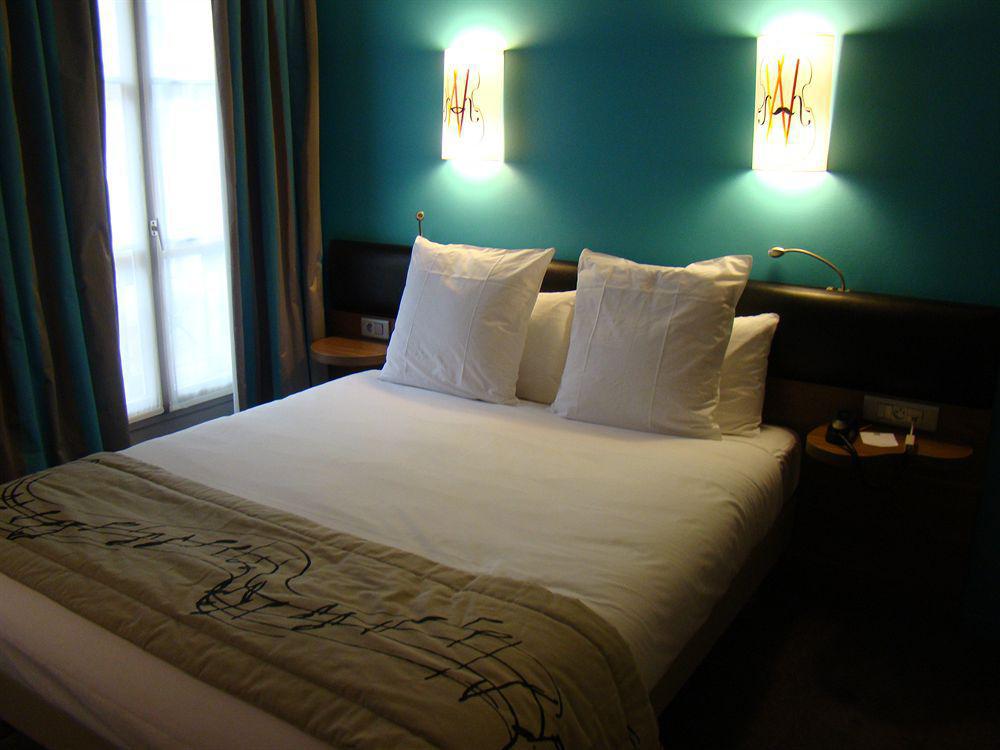 Mercure Opera Grands Boulevards Hotel 4*
