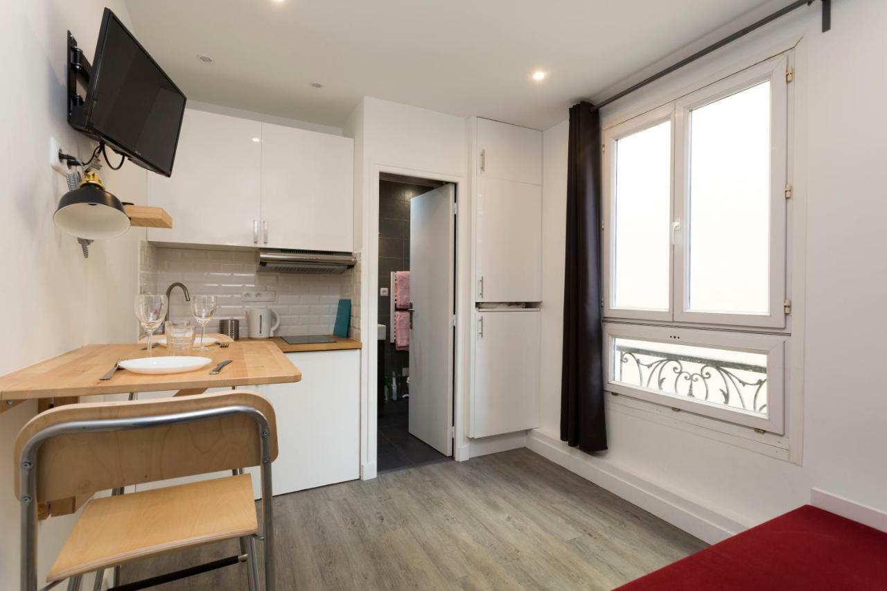 Studette De Charme Neuve Proche Invalides Apartment