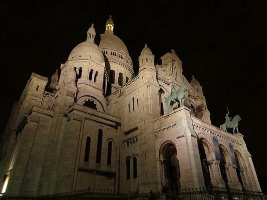 Large&bright Apartment, Paris, Montmartre-opéra, Picturesque Rue Des Martyrs *