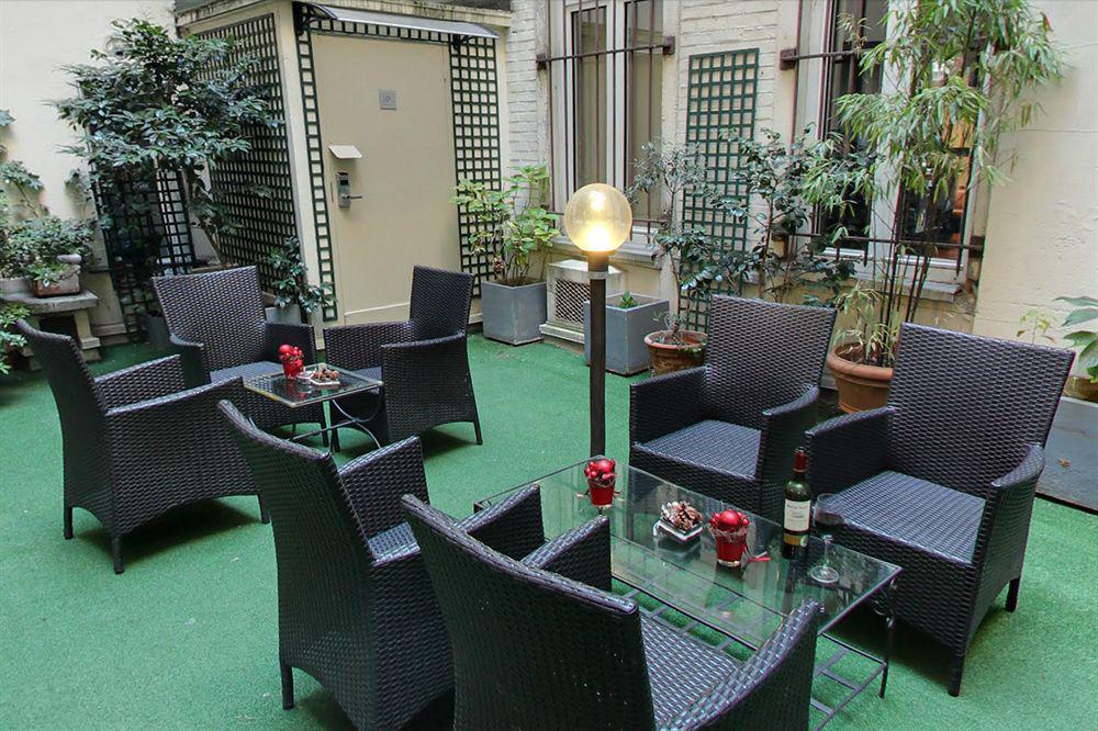Margaux Opéra Montmartre 3*
