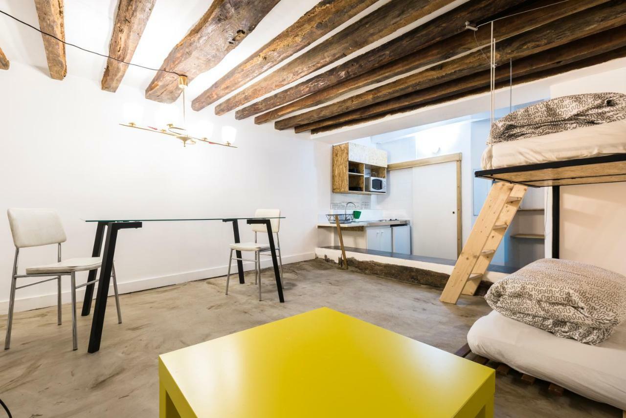 Charming 20m² Near Le Marais Appartamento *