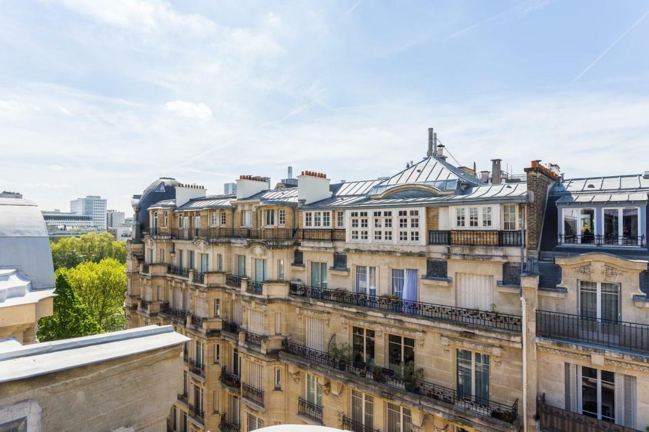 Cmg - Premium Tour Eiffel - 71 Paris