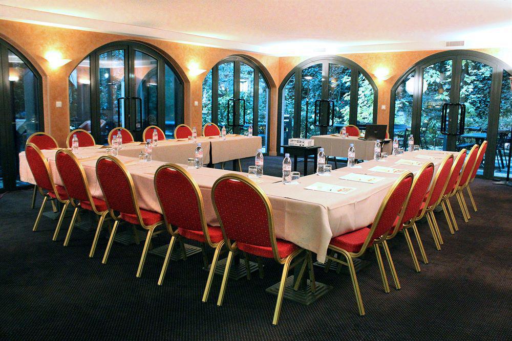 Opera Cadet Hotel Parigi