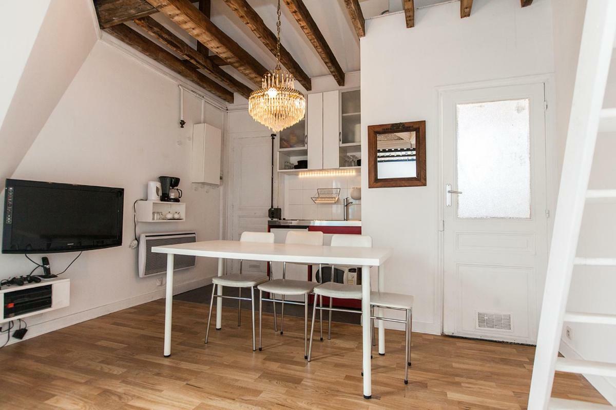Charming 30m² Border Of Montmartre *