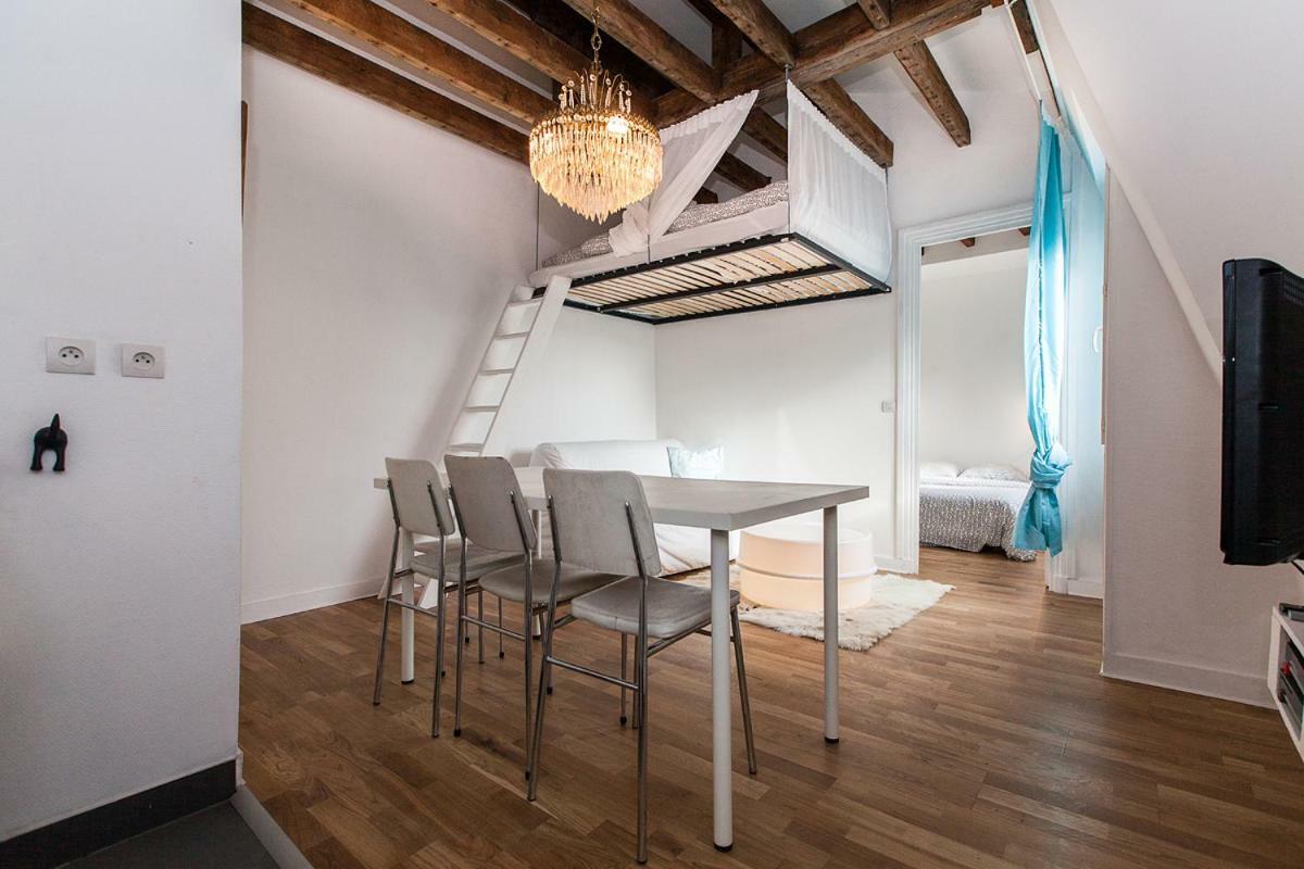 Charming 30m² Border Of Montmartre Parigi