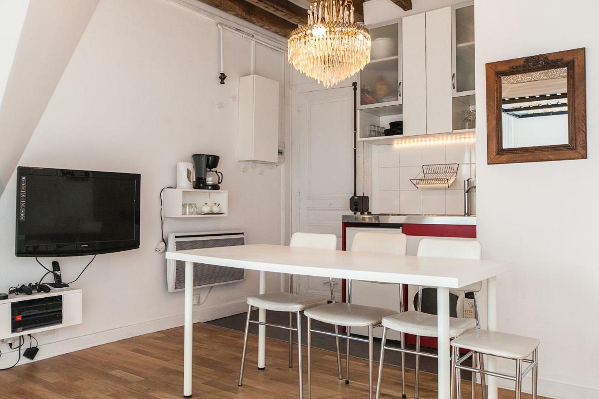 Charming 30m² Border Of Montmartre Appartamento *