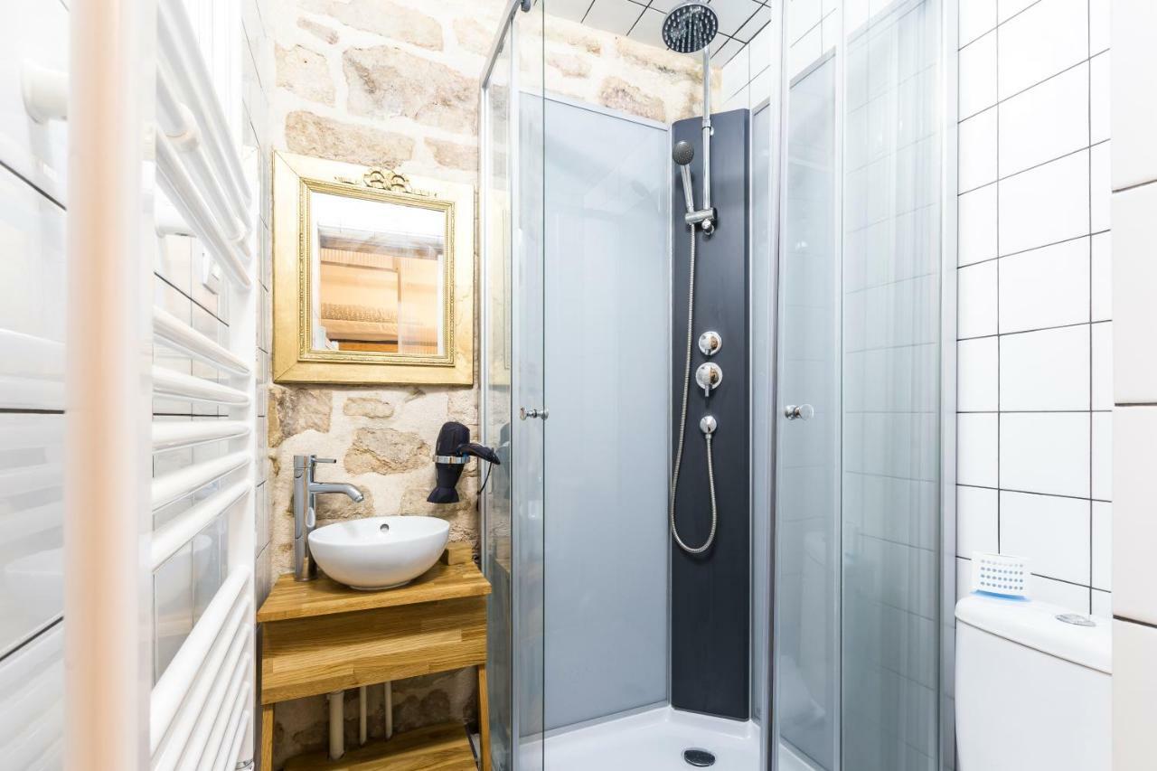 Appartamento Pretty 25 M2 In A Lively District Parigi