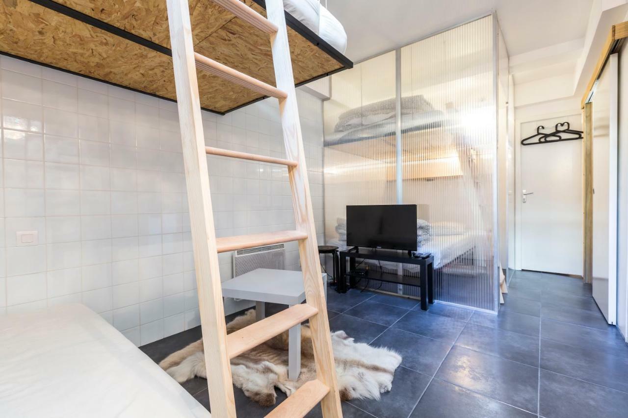 Apartment Attractive 25 M2 In A District *