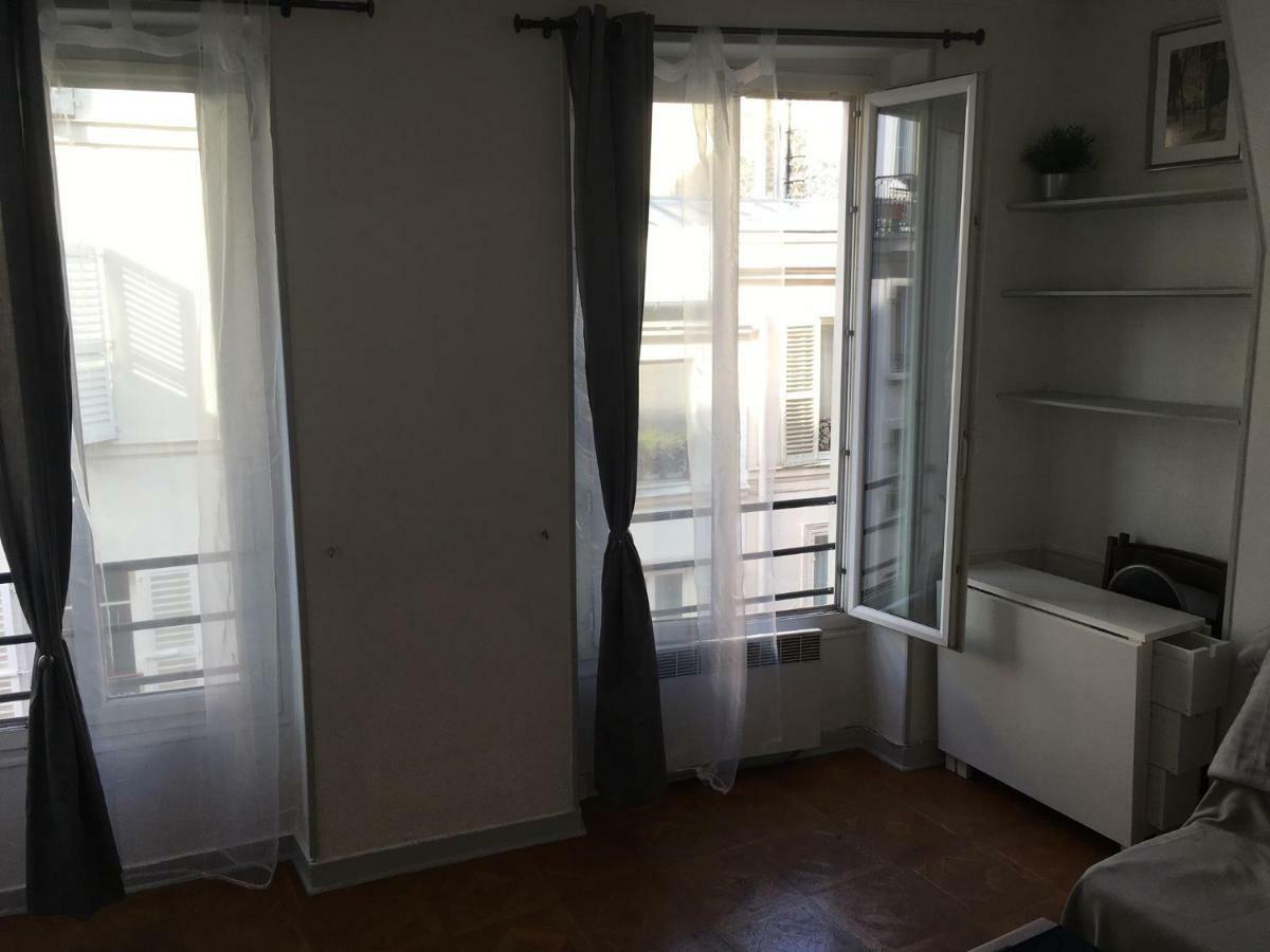 Appartamento Montmartre Lovely Parigi