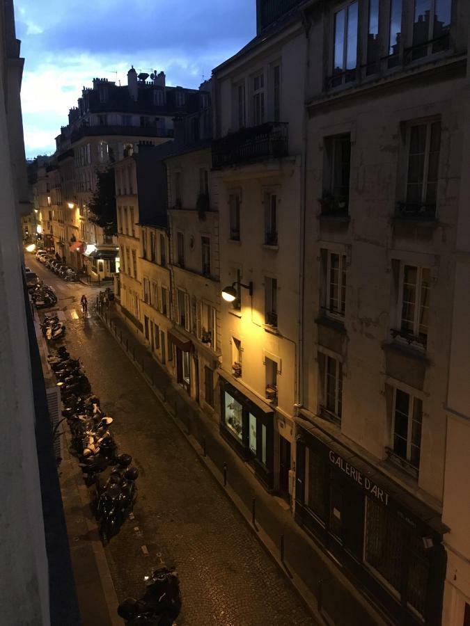 Appartamento Montmartre Lovely Parigi