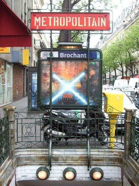 Arty 20m² District Of Batignolles Paris