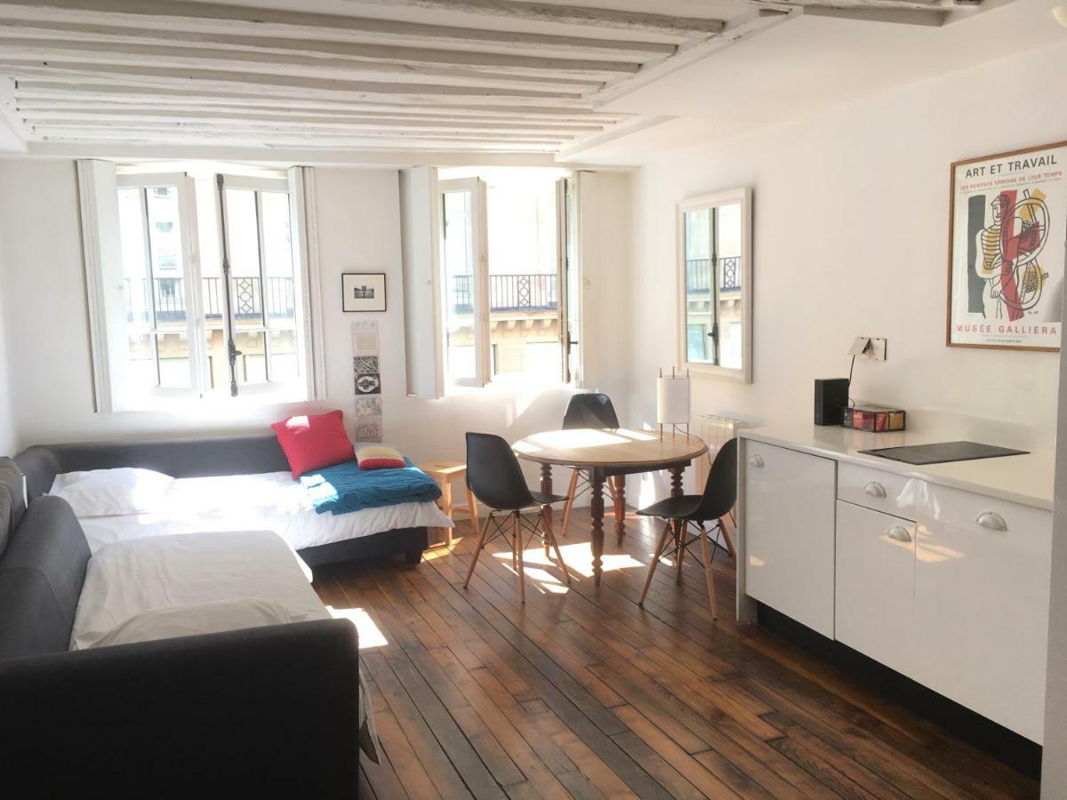 Chez Vous St Honore Apartment *