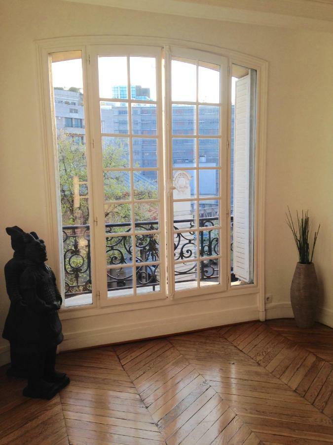 Typiquement Parisien Parigi
