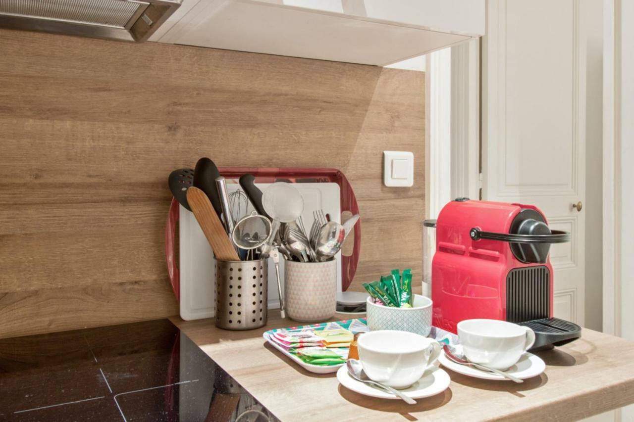 One-bedroom Flat Close To Champs-elysées&eiffel Tower Appartamento *