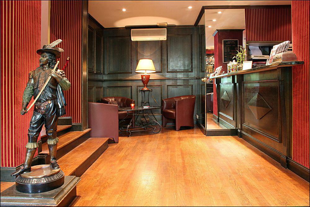Hotel Gaston