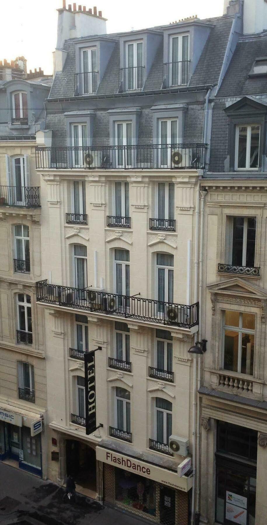 Océanic - Grands Magasins Hotel Parigi