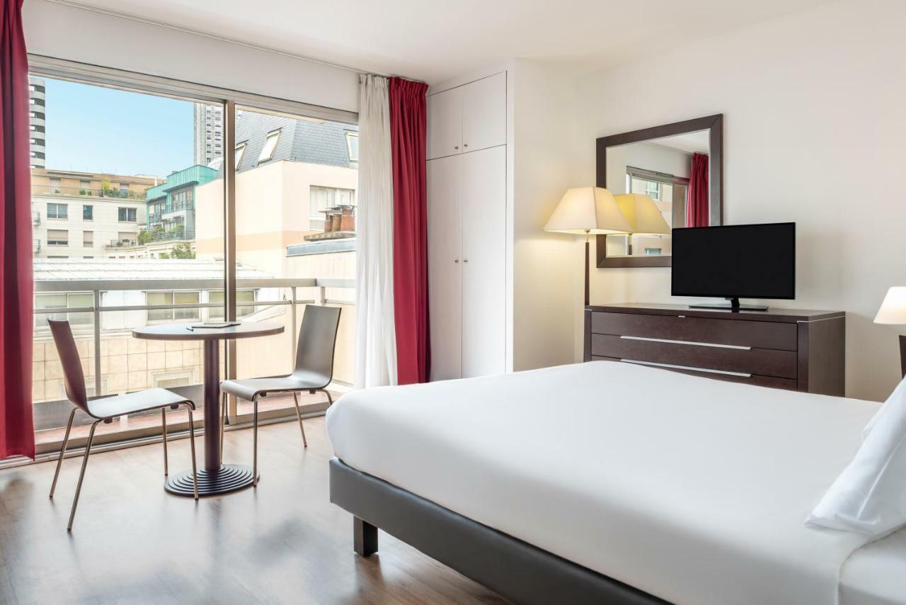 Aparthotel Adagio Access Tour Eiffel St Charles 3*