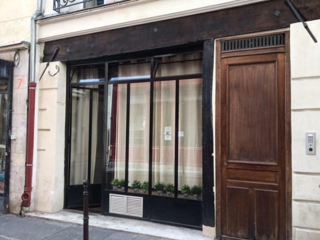 Unique Loft In Le Marais * Parigi