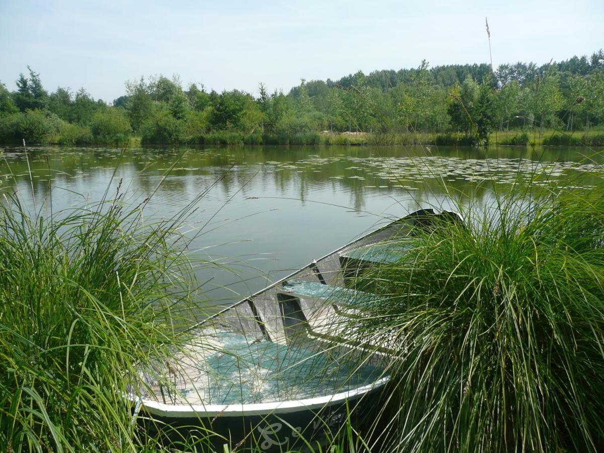 Camping Du Vivier Aux Carpes Campeggio Parigi