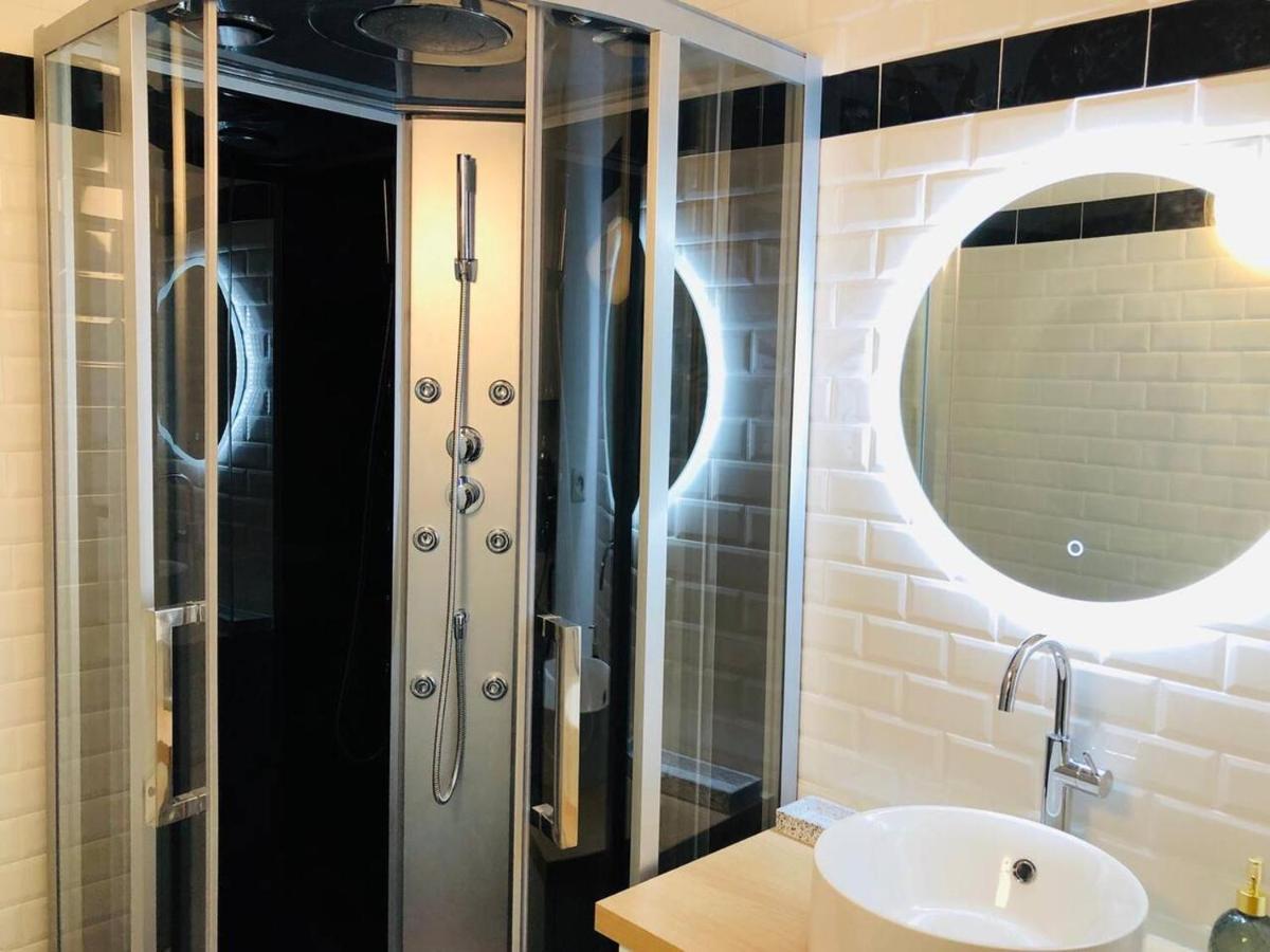 Appartamento Relais Cocorico Fondary Eiffel Tower District Parigi