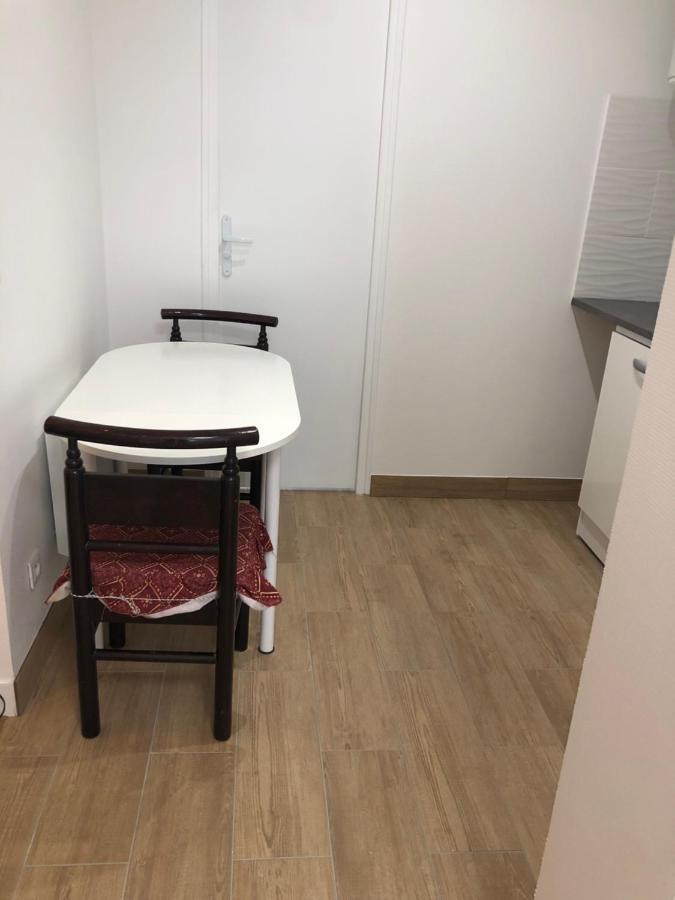 New Saint Maur-logement Lovely Flat 32m2