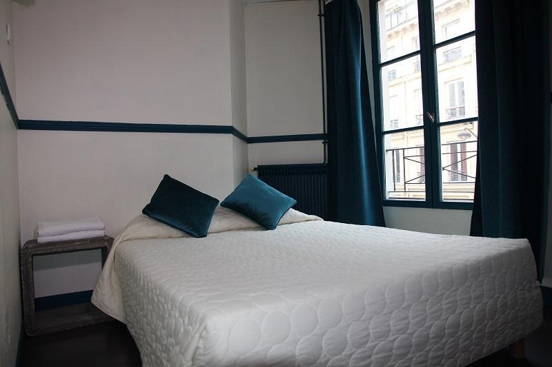 Absolute République Hotel 2*